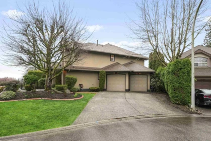19066 63b Avenue, Surrey, BC, Surrey — Single Family Residence for sale