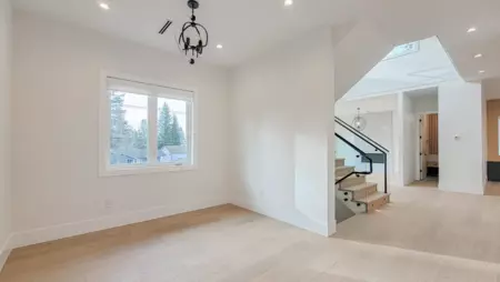 Kitchen Island Photo of 13525 16th Avenue, Surrey, BC