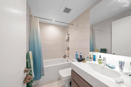 Guest Bathroom Photo of 903 6537 Telford Avenue, Burnaby, BC