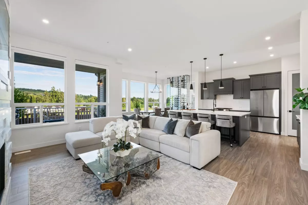 Family Room Photo of 11092 Harris Drive, Maple Ridge, BC