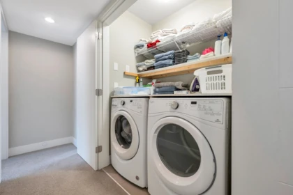 Mudroom Photo of 31 1938 N Parrallel Road, Abbotsford, BC