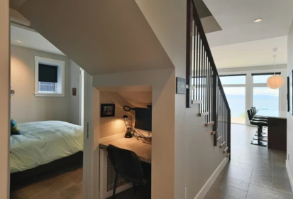 Hallway Photo of 5279 Sunshine Coast Highway, Sechelt, BC
