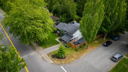 Community Amenities Photo (Clubhouse) of 6228 172 Street, Surrey, BC