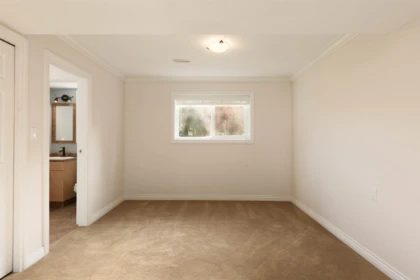 Powder Room Photo of 20898 125 Avenue, Maple Ridge, BC