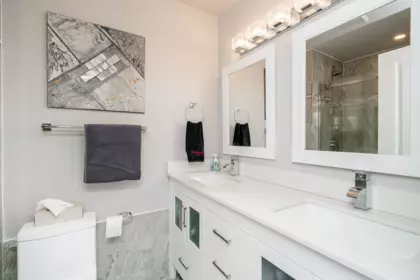 Entry Foyer Photo of 103F 3655 Shaughnessy Street, Port Coquitlam, BC