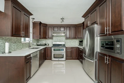 Kitchen Photo of 6074 Sherbrooke Street, Vancouver, BC