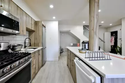 Breakfast Nook Photo of 139 15215 105 Avenue, Surrey, BC