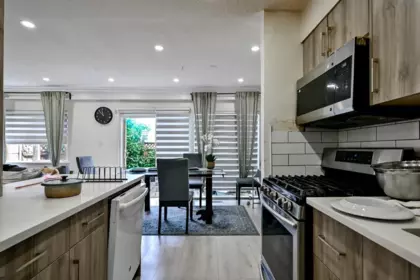 Pantry Photo of 139 15215 105 Avenue, Surrey, BC