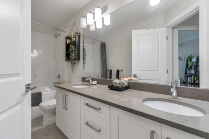 Mudroom Photo of 3 7740 Grand Street, Mission, BC