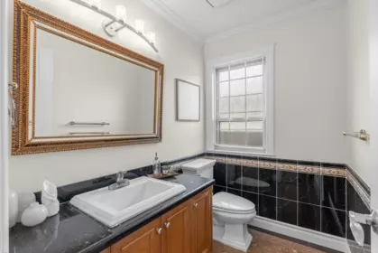Kitchen Island Photo of 8038 Selkirk Street, Vancouver, BC
