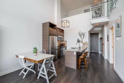 401 9150 University High Street, Burnaby, BC, Burnaby — Apartment/Condo for sale