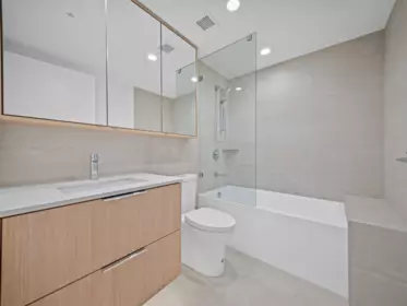 Guest Bathroom Photo of 3705 2135 Springer Avenue, Burnaby, BC