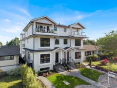 2 3786 Peter Street, Burnaby, BC