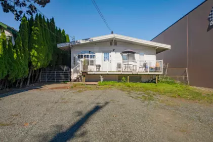 45949 Rowat Avenue, Chilliwack, BC, Chilliwack — Single Family Residence for sale