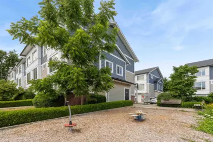 Garden / Landscaping Photo of 17 8747 162 Street, Surrey, BC