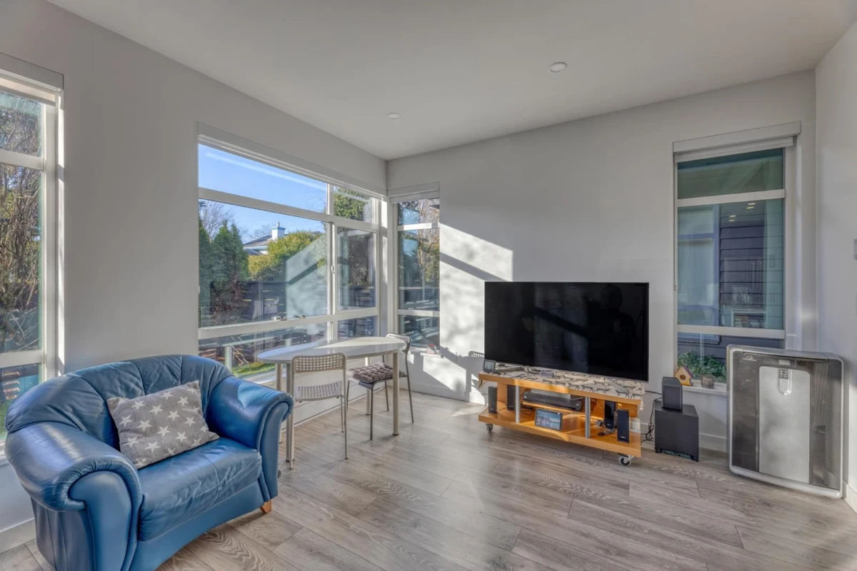 Dining Area Photo of 36 10511 No. 5 Road, Richmond, BC