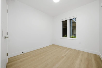 Hallway Photo of 111 342 Mountain Highway, North Vancouver, BC
