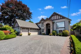 8800 Moore Road, Richmond, BC