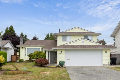 20895 51b Avenue, Langley, BC, Langley — Single Family Residence for sale