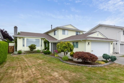20895 51b Avenue, Langley, BC, Langley — Single Family Residence for sale