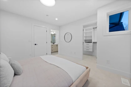 Hallway Photo of 101 1830 165a Street, Surrey, BC