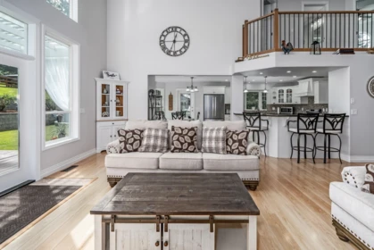 Breakfast Nook Photo of 41932 Maple Lane, Yarrow, BC