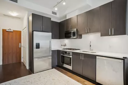 62 W 1st Avenue, Vancouver, BC, Vancouver — Townhouse for sale