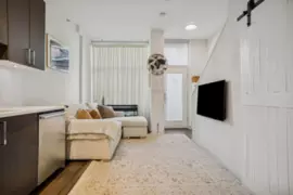62 W 1st Avenue, Vancouver, BC