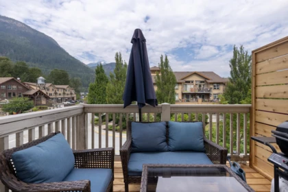 Basement Recreation Room Photo of 205 7330 Arbutus Street, Pemberton, BC