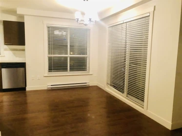 717 13883 Laurel Drive, Surrey, BC, Surrey — Apartment/Condo for sale
