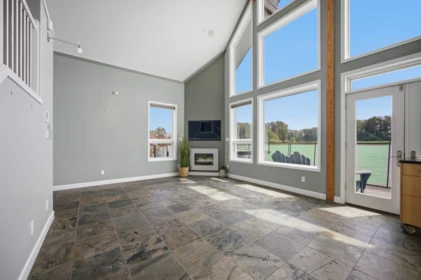 11 700 South Dyke Road, New Westminster, BC, New Westminster — Single Family Residence for sale