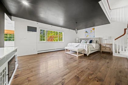 Hallway Photo of 13411 25th Avenue, Surrey, BC