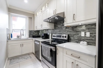 Kitchen Island Photo of 8295 110 Street, Delta, BC