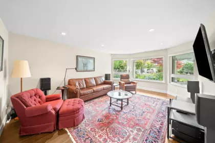 10131 Hollywell Drive, Richmond, BC, Richmond — Single Family Residence for sale