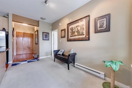 Walk-In Closet Photo of 512 560 Raven Woods Drive, North Vancouver, BC