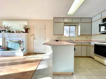 937 W 18th Avenue, Vancouver, BC, Vancouver — Single Family Residence for sale