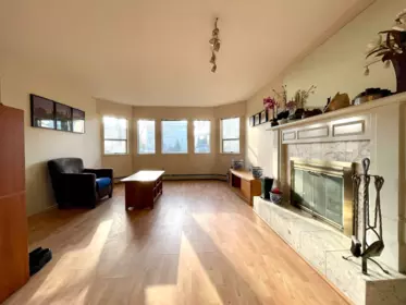 937 W 18th Avenue, Vancouver, BC, Vancouver — Single Family Residence for sale
