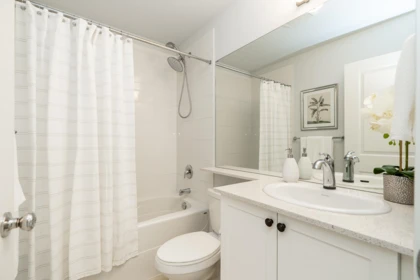 Hallway Photo of 54 19128 65 Avenue, Surrey, BC