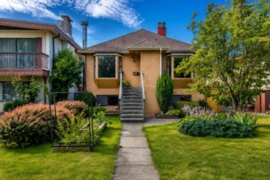 2576 Parker Street, Vancouver, BC