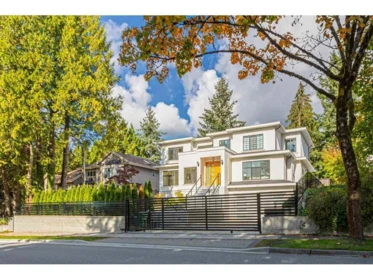 8267 Government Road, Burnaby, BC, Burnaby — Single Family Residence for sale