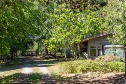 Fitness Center Photo Near 9919 Southlands Drive, Pender Island, BC