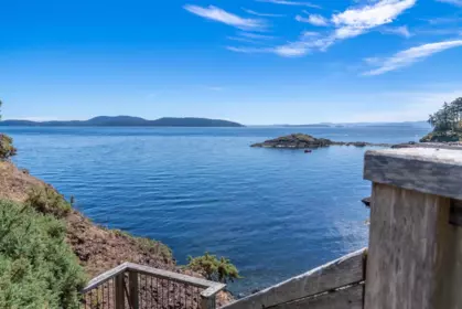 Hot Tub / Spa Photo of 9919 Southlands Drive, Pender Island, BC