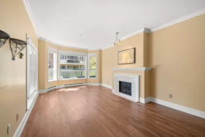Breakfast Nook Photo of 109 8680 Lansdowne Road, Richmond, BC