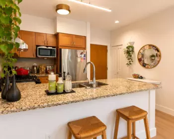 318 1111 E 27th Street, North Vancouver, BC, North Vancouver — Apartment/Condo for sale