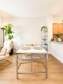 Kitchen Photo of 318 1111 E 27th Street, North Vancouver, BC