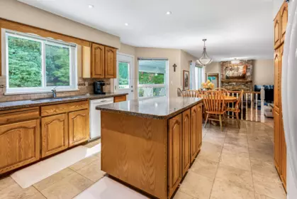 Breakfast Nook Photo of 7446 149a Street, Surrey, BC