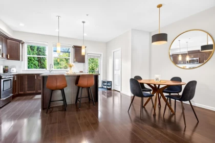 Breakfast Nook Photo of 6858 208 Street, Langley, BC