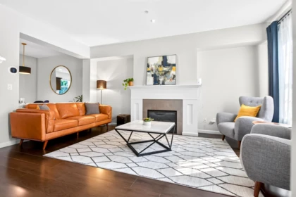 Family Room Photo of 6858 208 Street, Langley, BC