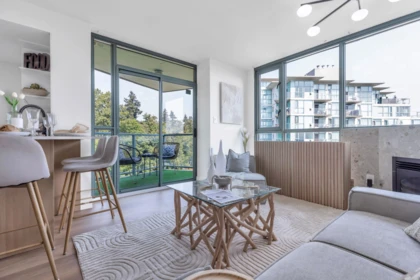 1001 2733 Chandlery Place, Vancouver, BC, Vancouver — Apartment/Condo for sale