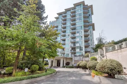 Swimming Pool Photo of 1001 2733 Chandlery Place, Vancouver, BC